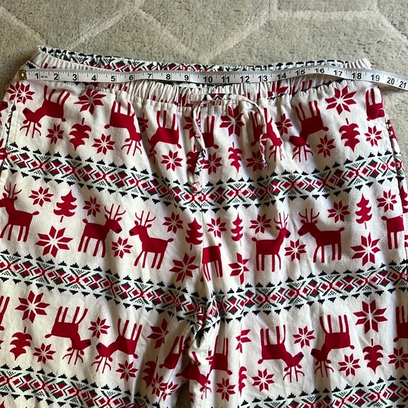 Hanna Andersson Reindeer PJ Pants - Picture 7 of 10